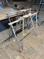 Schagen / stevige steunen om een blad op te leggen, Ophalen, Gebruikt