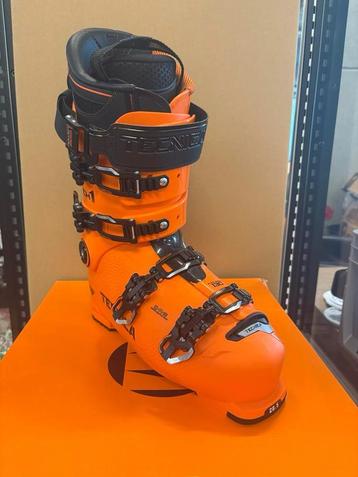 Skischoenen *NIEUW* Tecnica Mach1 Fl 130Maat 27.5 & 28.5 HV. beschikbaar voor biedingen