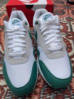 Nike Air Max 1 Evergreen EU46 Nieuw, Kleding | Heren, Schoenen, Ophalen of Verzenden, Nieuw, Wit, Sneakers of Gympen