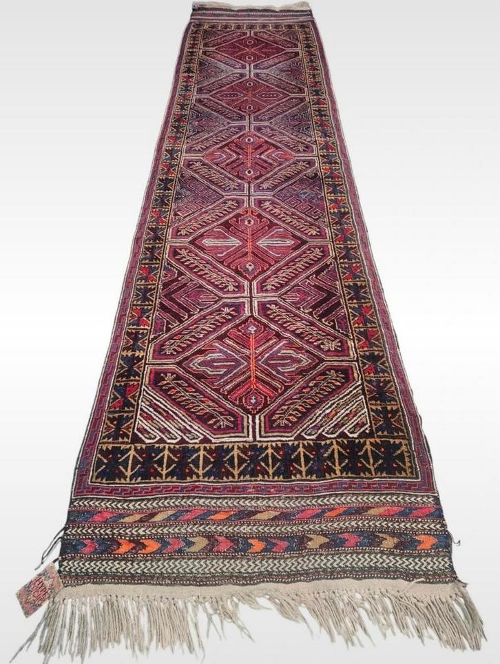 Handmade Perzisch wol Kelim loper Beloutch 82x330cm, Huis en Inrichting, Stoffering | Tapijten en Kleden, Gebruikt, 50 tot 100 cm