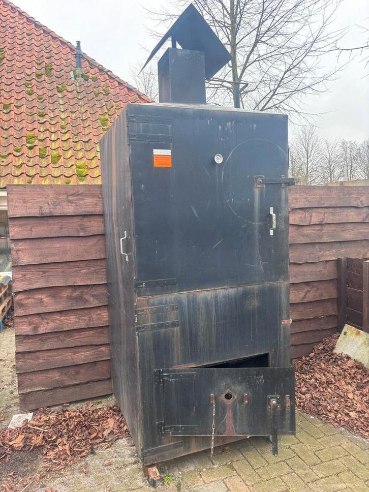 Geïsoleerde Rookkast 1x1x2m met Koudrookgenerator, Tuin en Terras, Barbecue-accessoires, Gebruikt, Ophalen