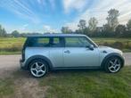 Mini Clubman 1.6 16V Cooper 2008 Grijs, Auto's, Mini, Voorwielaandrijving, Stof, 4 cilinders, 4 stoelen
