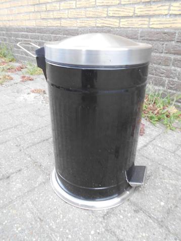 pedaalemmer beschikbaar voor biedingen