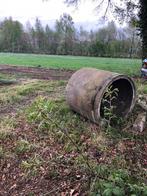 Betonnen drinkbak, Ophalen, Rond, Minder dan 60 cm, Minder dan 30 cm