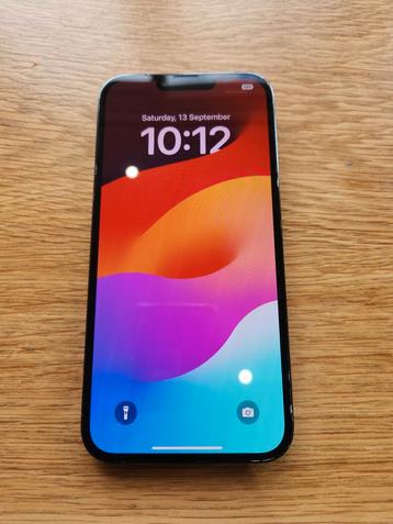 iPhone 13 Pro Max Sierra Blue – Batterij 100%– 128GB beschikbaar voor biedingen