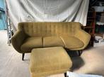 Charmant bankje met footstool, Ophalen, 150 tot 200 cm, Tweepersoons, 75 tot 100 cm