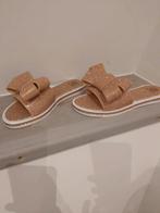 Slippers maat 37 nieuw, Ophalen, Nieuw, Geel