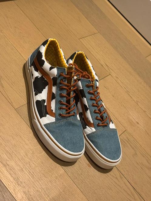 Toy Story vans (Woody), Kleding | Heren, Schoenen, Zo goed als nieuw, Sneakers of Gympen, Overige kleuren, Ophalen of Verzenden
