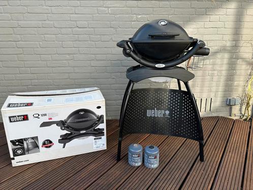 BBQ barbecue Weber Q1200 gasbarbecue q 1200 camping kolen., Tuin en Terras, Gasbarbecues, Zo goed als nieuw, Ophalen of Verzenden