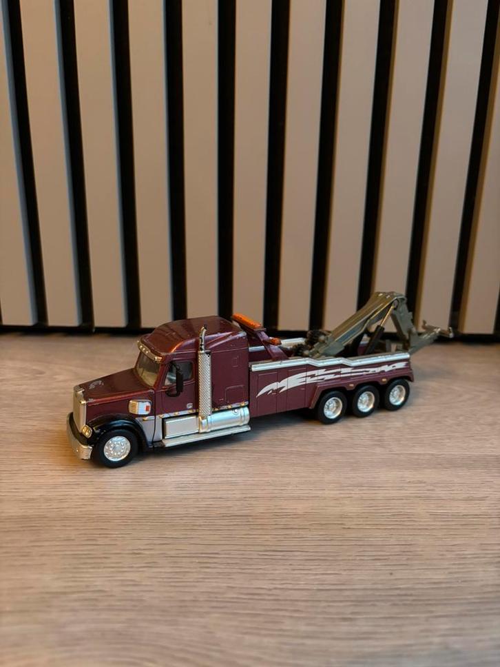 Siku 1:55 Freightliner 2711 sleepwagen / bergingswagen, Hobby en Vrije tijd, Modelauto's | 1:50, Bus of Vrachtwagen, SIKU, Ophalen of Verzenden