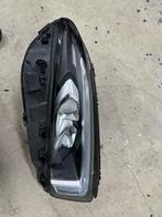 Mercedes a200 amg koplamp rechts, Auto-onderdelen, Ophalen of Verzenden, Nieuw, Mercedes-Benz