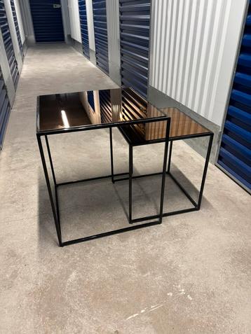 Bijzettafel set zwart staal en brons spiegel beschikbaar voor biedingen