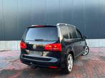 Volkswagen Touran 2.0 TDI Highline * Aut * Pano * Cruise * T, Gebruikt, 4 cilinders, Alcantara, Origineel Nederlands