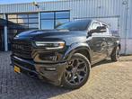 Dodge Ram 1500 5.7 V8 4x4 Limited Night Widebody Lucht. Pano, Auto's, Automaat, Gebruikt, 5654 cc, Zwart