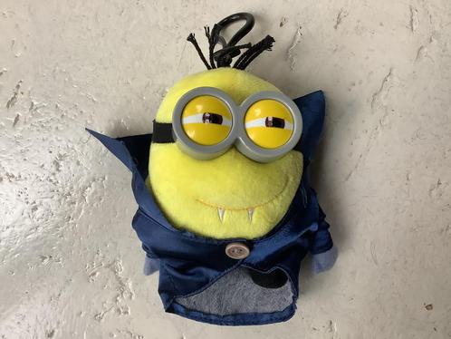 Minion graaf Dracula pluche knuffel met clip sleutelhanger, Kinderen en Baby's, Speelgoed | Knuffels en Pluche, Overige typen