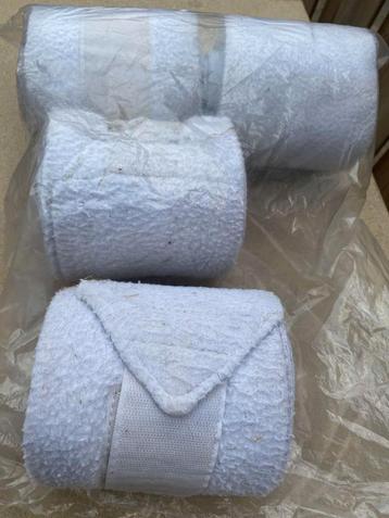 BANDAGES Full  beschikbaar voor biedingen
