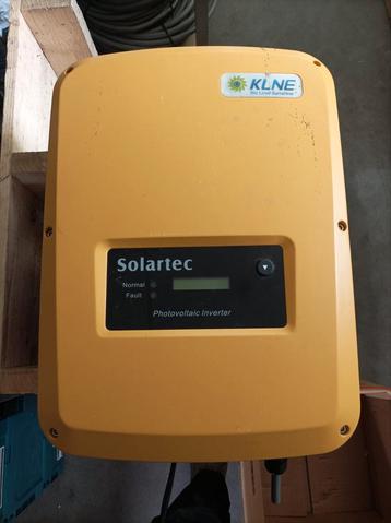 Omvormer 1x 2000 en  2x 5000 wp KLNE Solartec beschikbaar voor biedingen