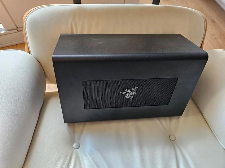 Razer Core X eGPU Thunderbolt 3 Behuizing, Computers en Software, Computerbehuizingen, Niet werkend, Ophalen of Verzenden