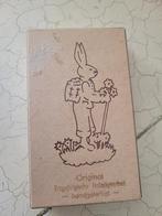 Vintage houten Paaskandelaartje uit het Ertsgebergte, Diversen, Pasen, Heikant 21 Kaatsheuvel, Belle Vieille Brocante, Nieuw, Ophalen of Verzenden