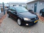 Volkswagen Jetta 1.2 TSI 77KW BJ2011 NWE TURBO NWE KETTING, Voorwielaandrijving, Euro 5, Stof, Zwart