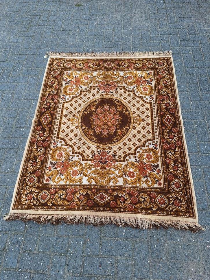 Perzisch tapijt 170 x 130 cm | zacht, in topstaat, Huis en Inrichting, Stoffering | Tapijten en Kleden, Zo goed als nieuw, 100 tot 150 cm