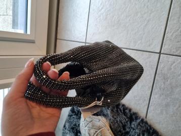 Nieuw tasje  beschikbaar voor biedingen