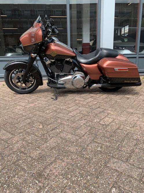 Harley davidson street glide FLHX 103 special, Motoren, Motoren | Harley-Davidson, Particulier, Toermotor, meer dan 35 kW, 2 cilinders