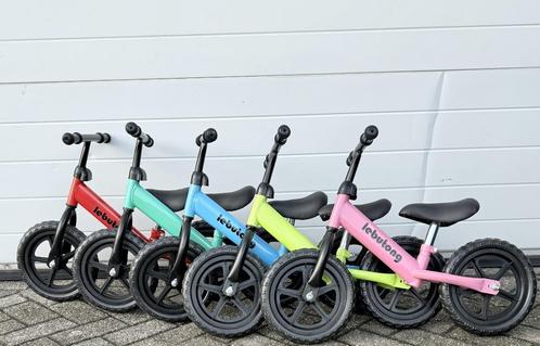 nieuwe loopfietsen in verschillende kleuren ACTIEPRIJS, Kinderen en Baby's, Speelgoed | Buiten | Voertuigen en Loopfietsen, Nieuw