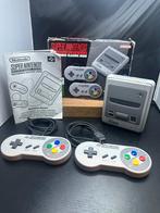 Super Nintendo Classic Mini - met twee controllers, Met games, Met 2 controllers, Ophalen of Verzenden, Zo goed als nieuw