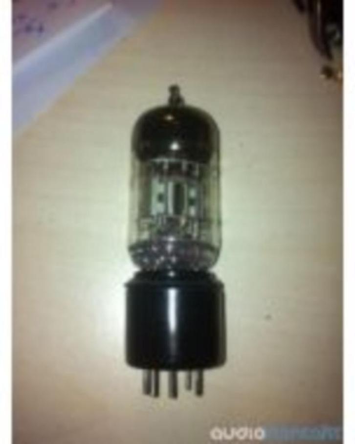 Voskod/Reflector 6N2P-EV Russische ECC83 met adapter pair, Audio, Tv en Foto, Buizenversterkers, Buis of Buizen, Verzenden