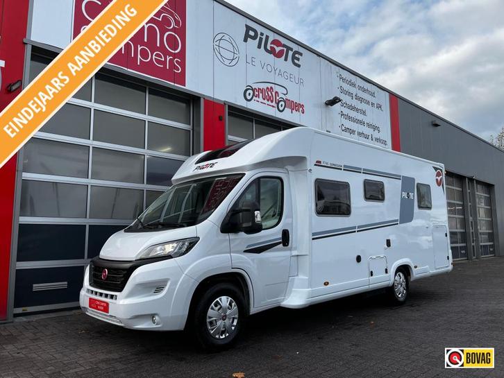 Pilote P746C 4 persoons Queensbed, hefbed, Caravans en Kamperen, Campers, Bedrijf, tot en met 4, Half-integraal, Pilote, Fiat