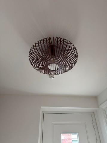 Metalen roestbruine plafondlamp beschikbaar voor biedingen