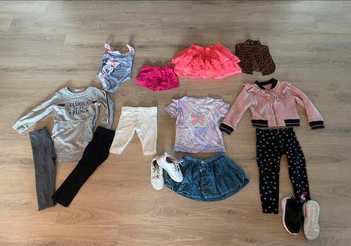 Meisjes kleding pakket maat 98/104. 14 items, Kinderen en Baby's, Kinderkleding | Kinder-kledingpakketten, Gebruikt, Maat 98, Ophalen of Verzenden