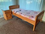 massief houten senioren bed met elektrische bodem ( J15 ), Huis en Inrichting, Slaapkamer | Bedden, Ophalen, Verstelbaar, 90 cm