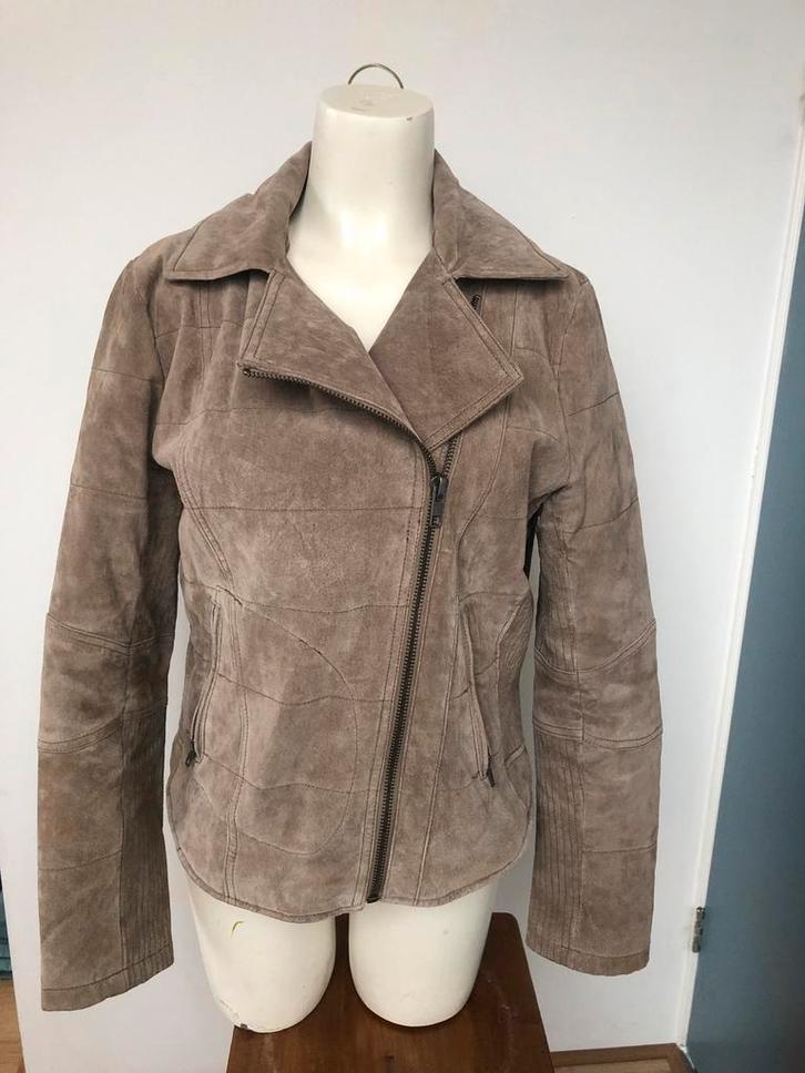 Hema lichtbruin suède gewatteerde jas xl, Kleding | Dames, Jassen | Winter, Zo goed als nieuw, Maat 46/48 (XL) of groter, Bruin