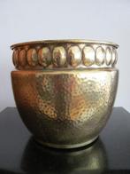 Antieke art deco bloempot, gehamerd.GBN made in Bavaria, Antiek en Kunst, Antiek | Koper en Brons, Ophalen, Koper