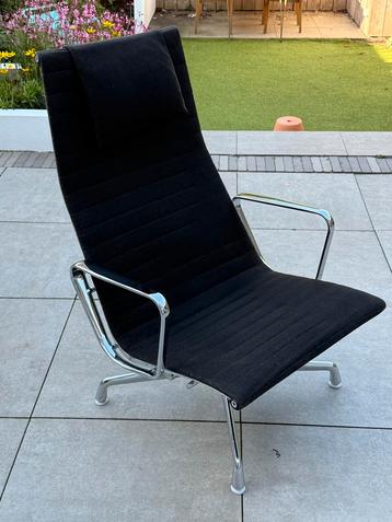 EA 124 Hopsak Herman Miller in mooie staat beschikbaar voor biedingen