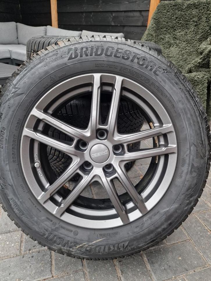 Dezent Velgen met Winterbanden - Set van 4, Auto-onderdelen, Banden en Velgen, Banden en Velgen, Winterbanden, 17 inch, 235 mm