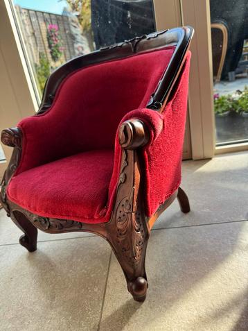 Stoel kind pop kinderstoel poppenstoel rood fluweel beschikbaar voor biedingen