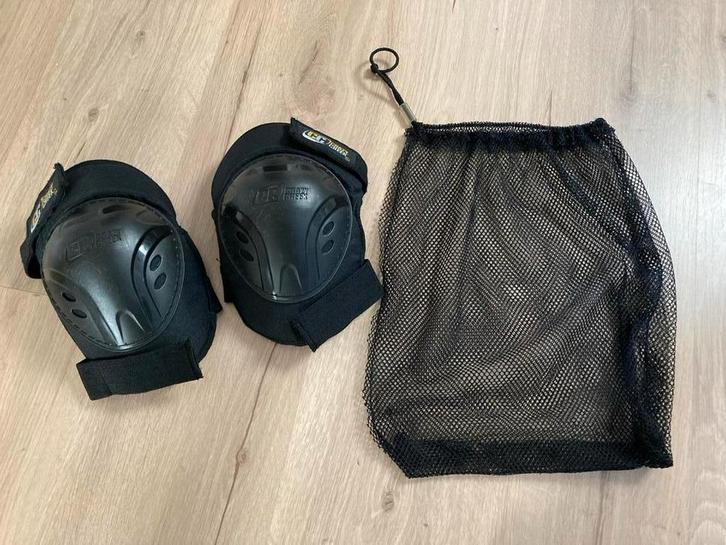 Kniebeschermers Maat L - Crazy Creek, Sport en Fitness, Skateboarden, Gebruikt, Bescherming, Ophalen of Verzenden