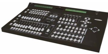 Showtec Light Desk Pro lichtsturing DMX-controller beschikbaar voor biedingen