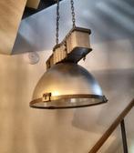 oude fabriekslamp, Ophalen