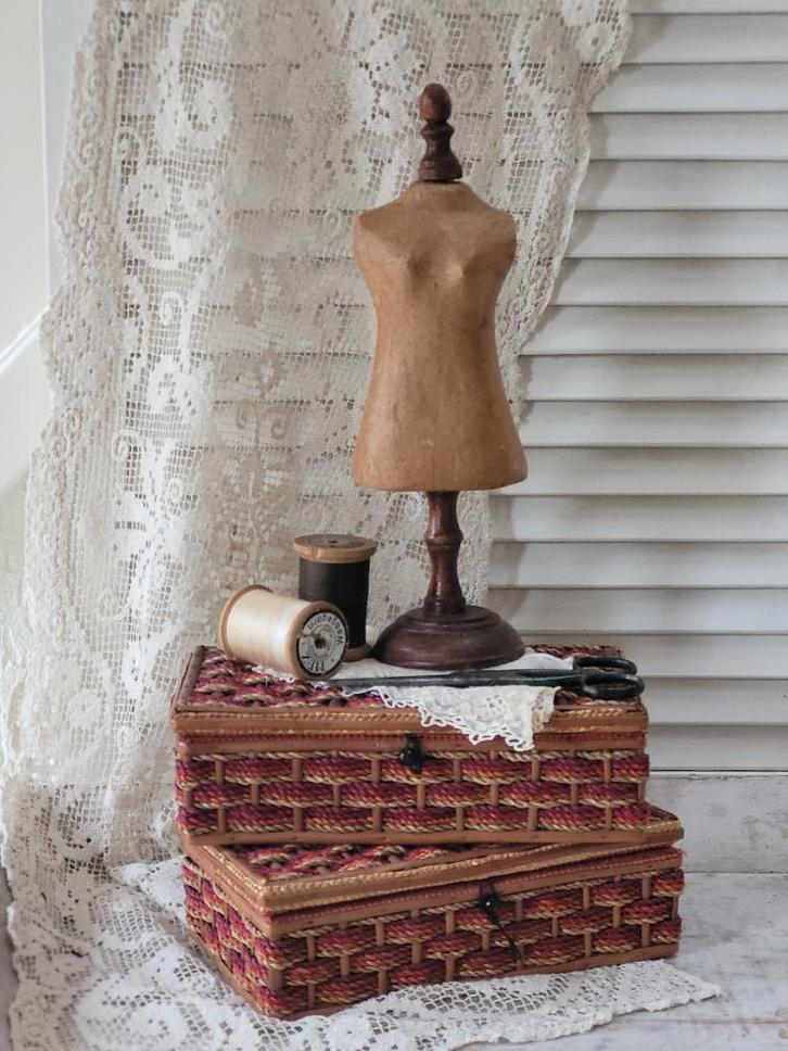 Vintage Elida naaidoosje met inhoud - CharmantGoed -, Antiek en Kunst, Curiosa en Brocante, Ophalen of Verzenden