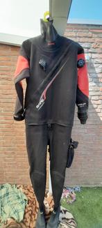 Bare Trilam Tech Dry droogpak, Watersport en Boten, Duiken, Ophalen of Verzenden, Zo goed als nieuw, Duikpak