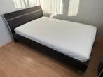 2 persoons bed 200x140 met 2 bossflex lattenbodem 400 vl, Gebruikt, Bruin, Twijfelaar, 200 cm
