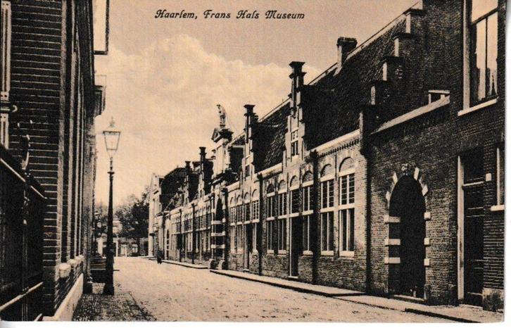HAARLEM - FRANS HALS MUSEUM, Verzamelen, Ansichtkaarten | Nederland, Ongelopen, Noord-Holland, Ophalen of Verzenden