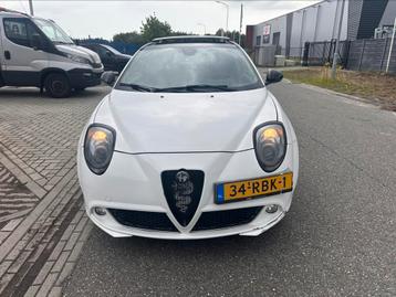 Alfa Romeo MiTo 1.4 16V 2009 Wit Panoramadak beschikbaar voor biedingen