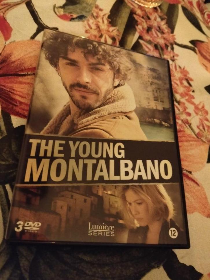 Dvd box 3disc The Young Montalbano NLO Lumière, Cd's en Dvd's, Dvd's | Thrillers en Misdaad, Zo goed als nieuw, Maffia en Misdaad