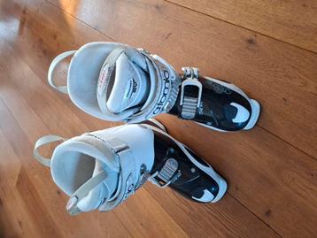 Atomic skischoenen maat 26/26,5 40/41 beschikbaar voor biedingen