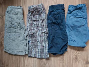 Maat 98-104 short/korte broeken/capri o.a. Hema beschikbaar voor biedingen